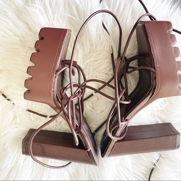 PUBLIC DESIRE | Y2K Chunky Strappy Platform Heels Sandals  Color Brown size 9 - Picture 11 of 12